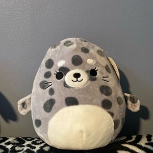 8” Isis the Seal Squishmallow HTF